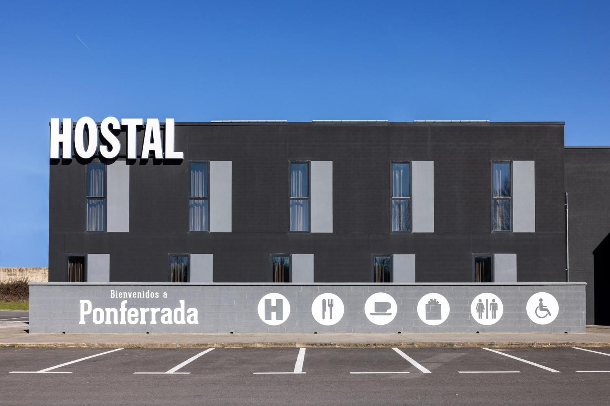 As Hoteles Ponferrada Columbrianos Exterior foto